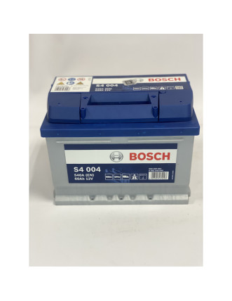 Автомобільний акумулятор BOSCH 60Ah 540A R+ (правий +) LB2 (S40 040)