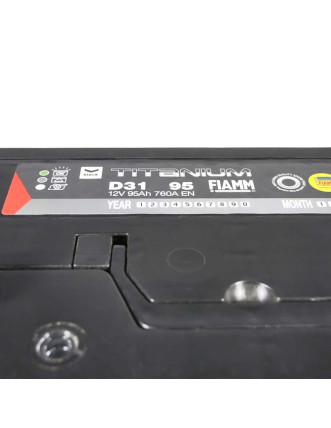 Автомобільний акумулятор FIAMM Titanium Black Asia 95Аh 760А R+ (правий +) D31