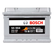 Автомобільний акумулятор BOSCH 61Ah 600A R+ (правий +) S50 040