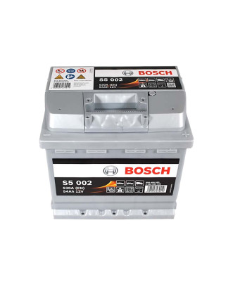 Автомобільний акумулятор BOSCH 54Ah 530A R+ (правий +) L1 (S50 020)