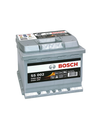 Автомобільний акумулятор BOSCH 54Ah 530A R+ (правий +) L1 (S50 020)
