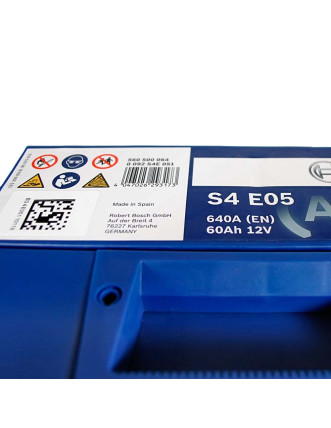 Автомобільний акумулятор BOSCH EFB 60Ah 640A R+ (правий +) L2 (S4E 051)